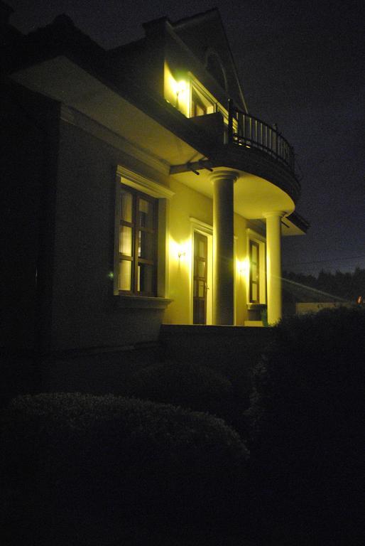 Zielony Dworek Częstochowa Exterior foto