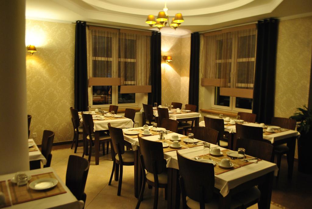Zielony Dworek Częstochowa Exterior foto